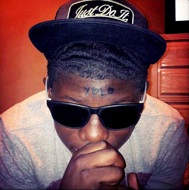 18-tatouages-faciaux-completement-wtf-qui-en-disent-long-sur-ces-personnes7