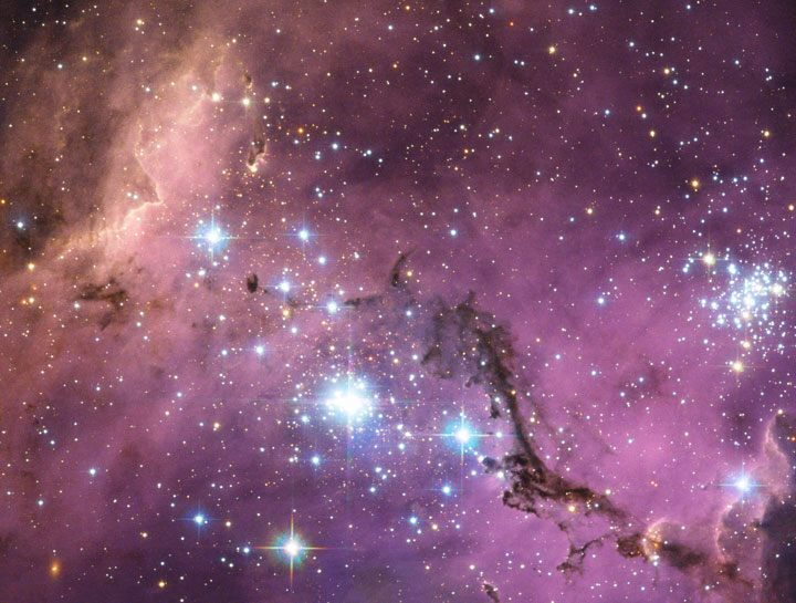 43-photographies-epoustouflantes-de-notre-univers-prises-par-hubble-en-201343
