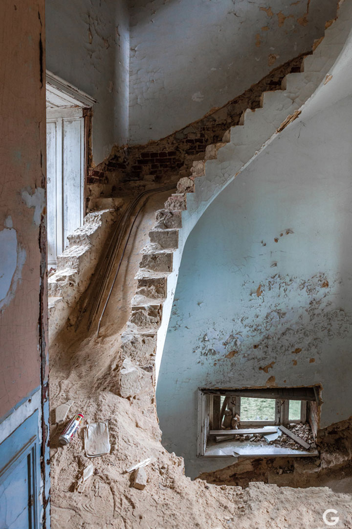 de-lart-dexplorer-un-chateau-abandonne