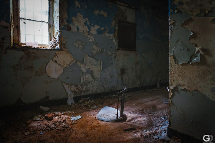 de-lart-dexplorer-un-chateau-abandonne12