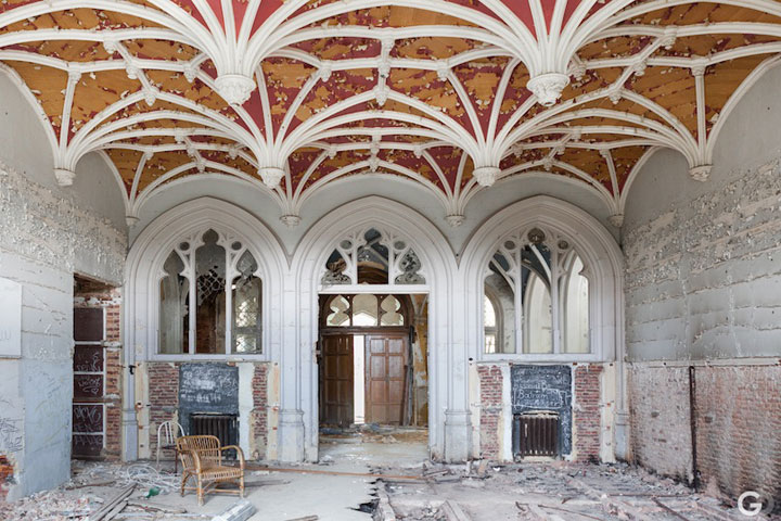 de-lart-dexplorer-un-chateau-abandonne9