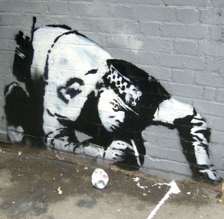 decouvrez-le-celebre-street-art-de-banksy-a-travers-80-oeuvres12