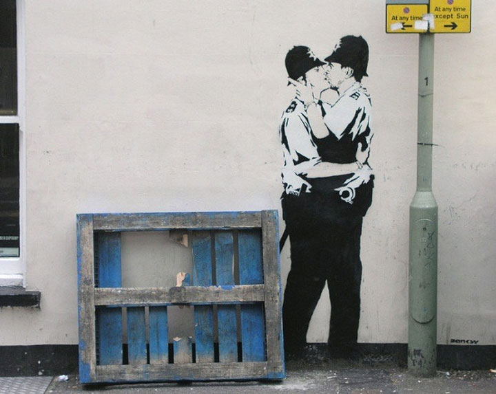 decouvrez-le-celebre-street-art-de-banksy-a-travers-80-oeuvres36