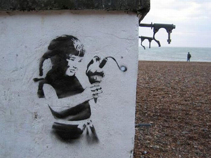 decouvrez-le-celebre-street-art-de-banksy-a-travers-80-oeuvres61