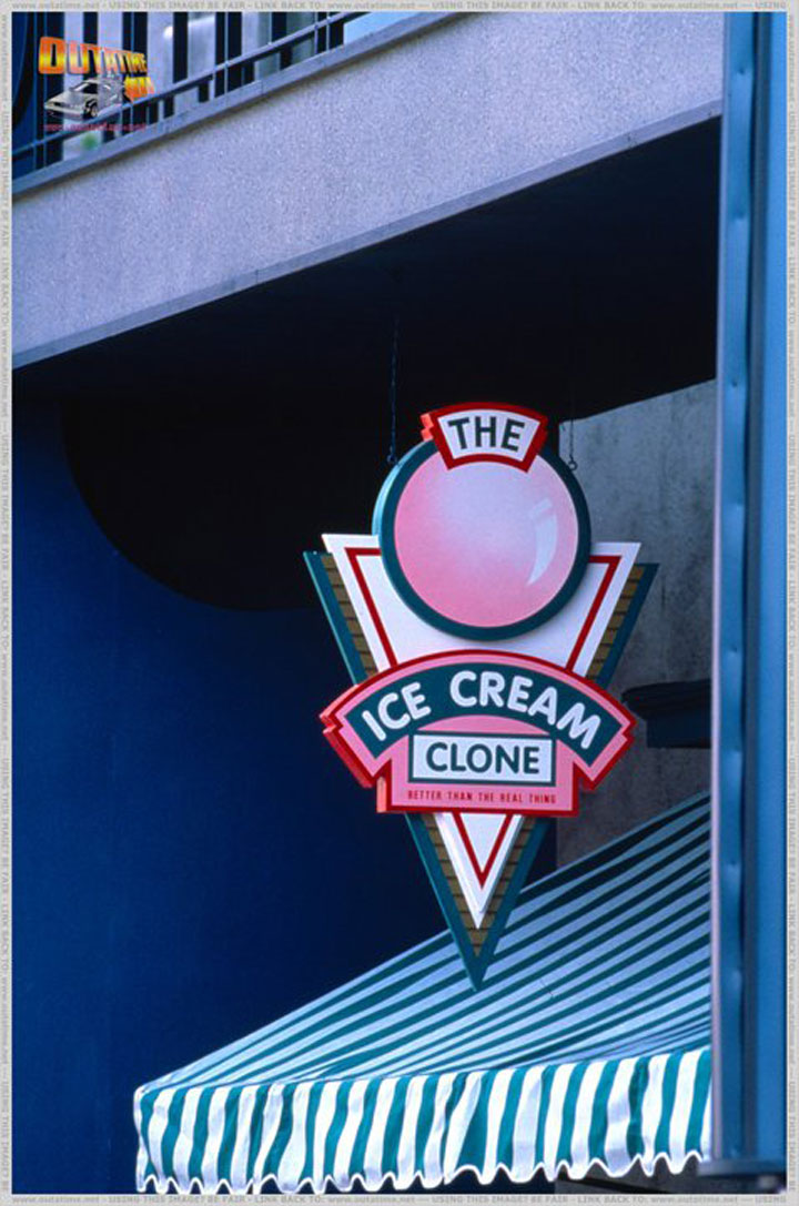 entrez-dans-les-coulisses-du-film-culte-retour-vers-le-futur-a-travers-ces-42-photographies-inedites11