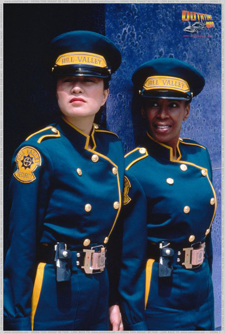 entrez-dans-les-coulisses-du-film-culte-retour-vers-le-futur-a-travers-ces-42-photographies-inedites12