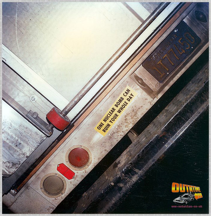 entrez-dans-les-coulisses-du-film-culte-retour-vers-le-futur-a-travers-ces-42-photographies-inedites2