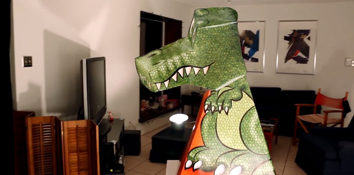 une-incroyable-illusion-doptique-vous-donne-limpression-que-ce-t-rex-vous-suit-du-regard9