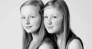 vous-pensiez-avoir-un-physique-unique-un-photographe-reunit-de-parfaits-inconnus-ressemblant-a-des-jumeaux-une