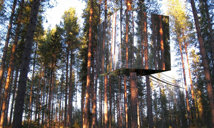 15-edifices-spectaculaires-qui-jouent-avec-votre-perception-pour-se-rendre-invisibles-une