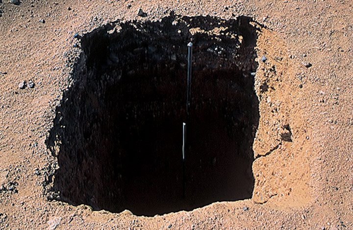 immenses-oeuvres-dans-le-sahara34