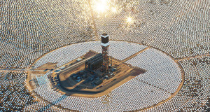 la-plus-grande-centrale-solaire-du-monde-entre-en-action-pour-fournir-140-000-foyers-en-energie-propre-une