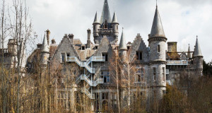 une-chateau-abandonne