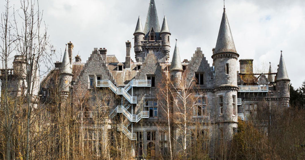 une-chateau-abandonne