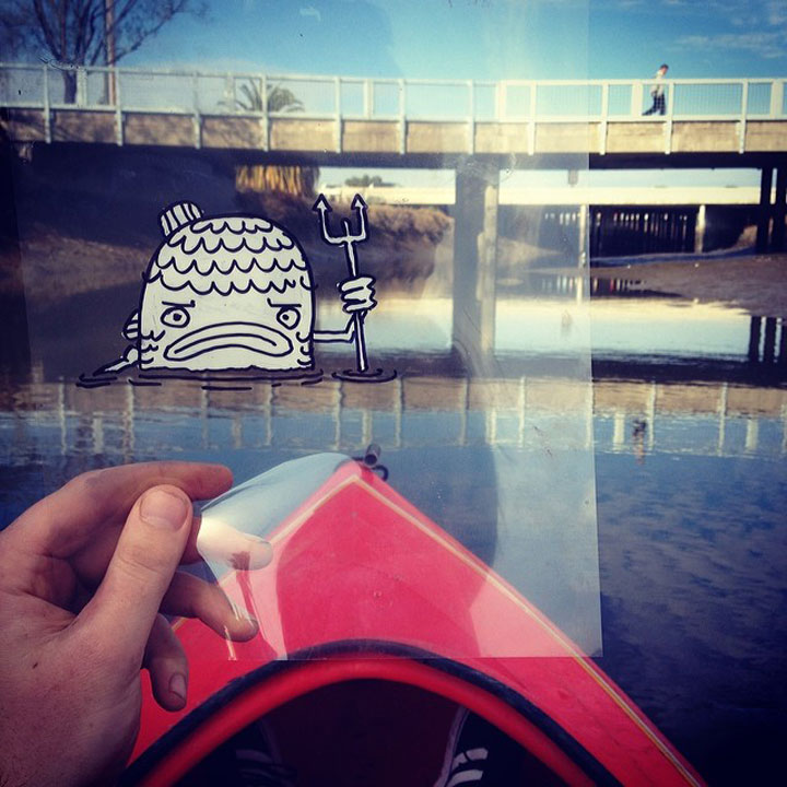 artiste-insere-dessins-sur-film-transparent27