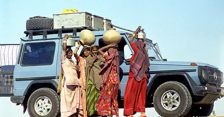 ce-voyage-de-18-mois-dure-maintenant-depuis-plus-de-25-ans26