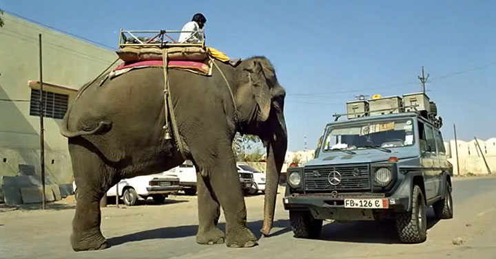 ce-voyage-de-18-mois-dure-maintenant-depuis-plus-de-25-ans3