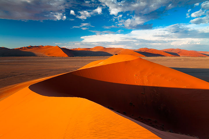 admirez-le-magnifique-desert-de-namibie-grace-a-ces-fantastiques-photographies2