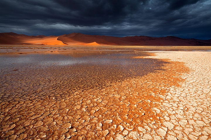 admirez-le-magnifique-desert-de-namibie-grace-a-ces-fantastiques-photographies30