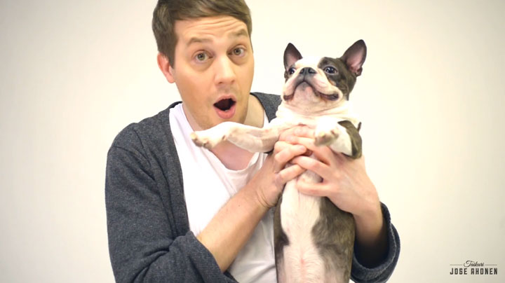 decouvrez-les-reactions-hilarantes-et-attendrissantes-de-ces-chiens-face-a-des-tours-de-magie1