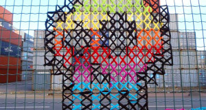 point-de-croix-urbain-street-art-une