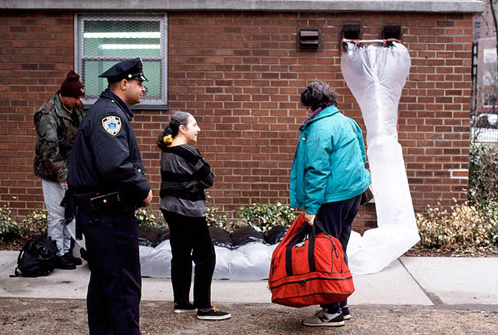 societe-sans-abri-samaritain-benevolat-aide-inspiration-histoire4