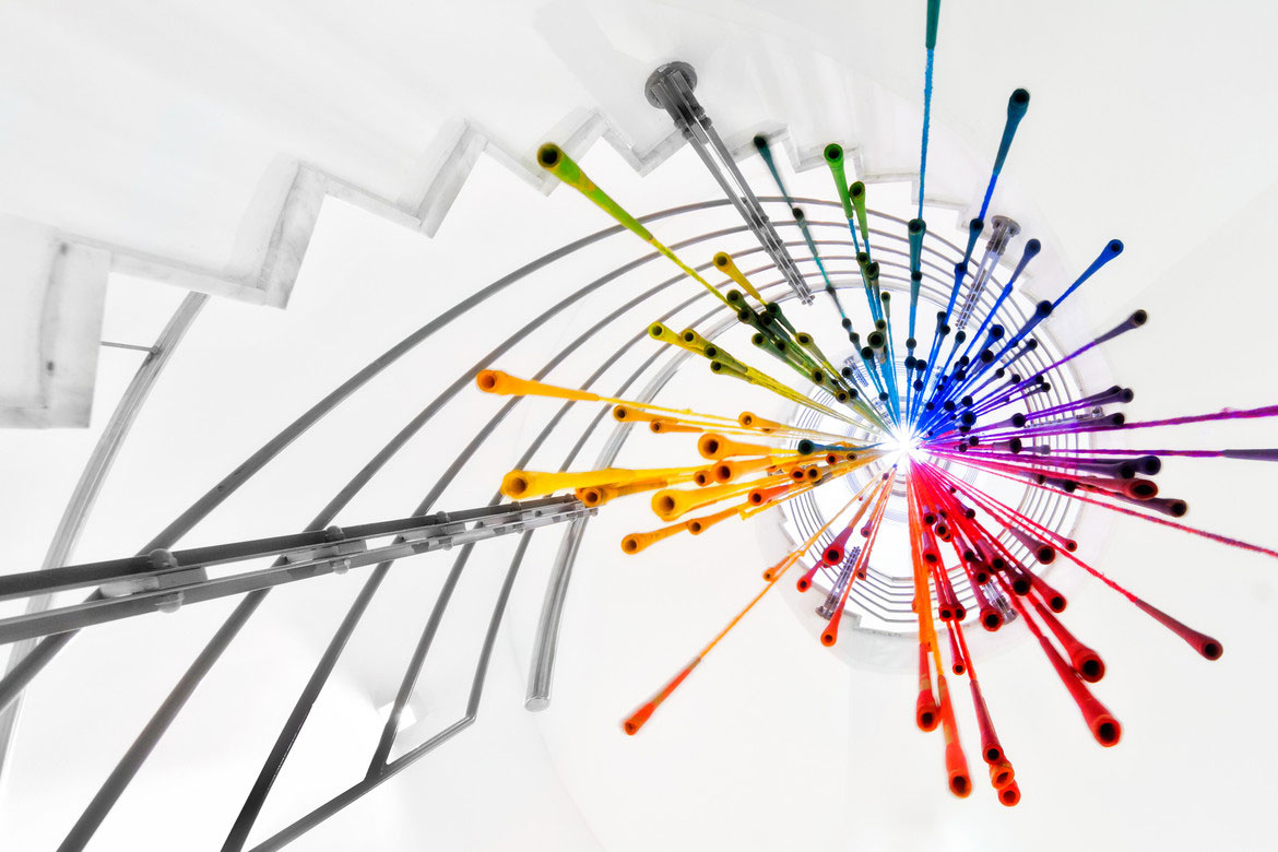 escalier-faiseau-couleur