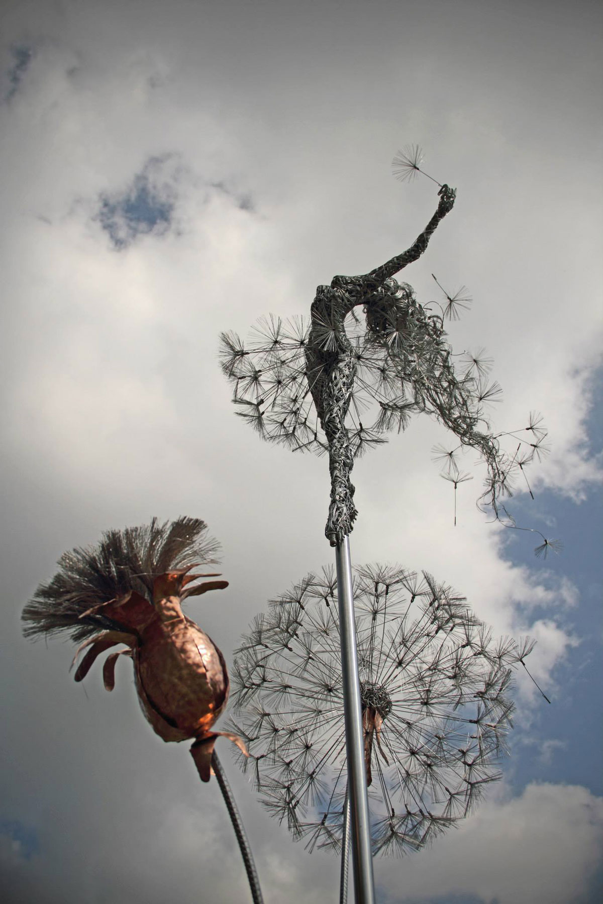 sculpture-volante-metal