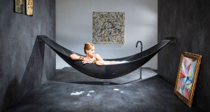 baignoire-hamac-salle-de-bain