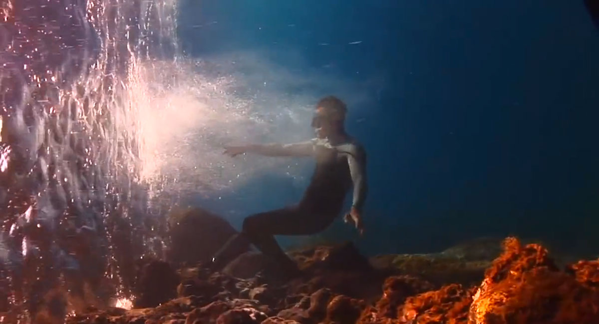 homme-aspire-surface