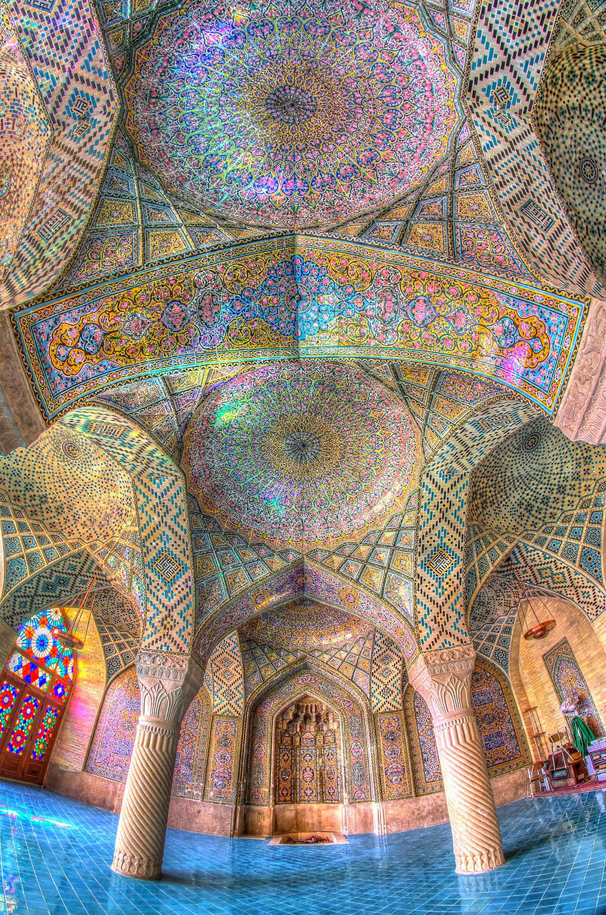 nasir-al-mulk-mosque