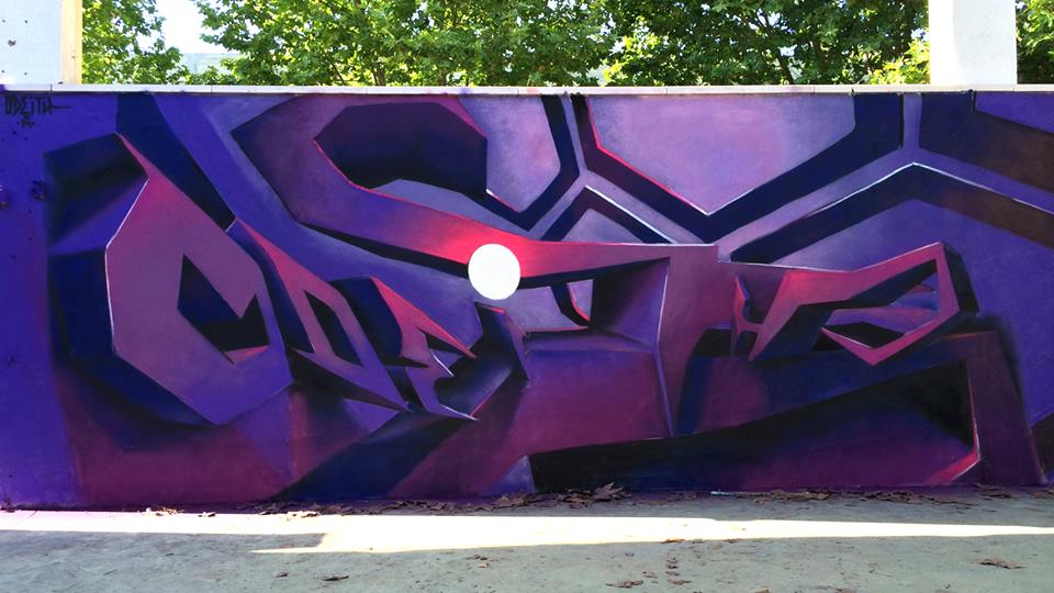 odeith-graffiti-relief-violet