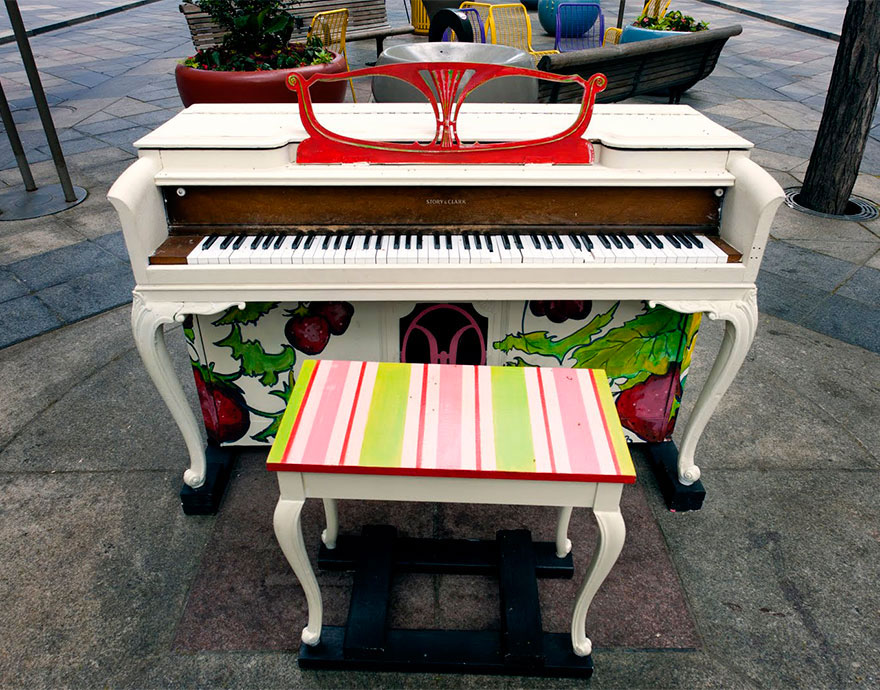 piano-rue-couleurs-art-44