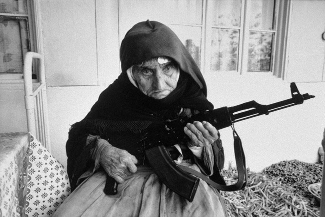 armenienne-106-ans-protege-maison