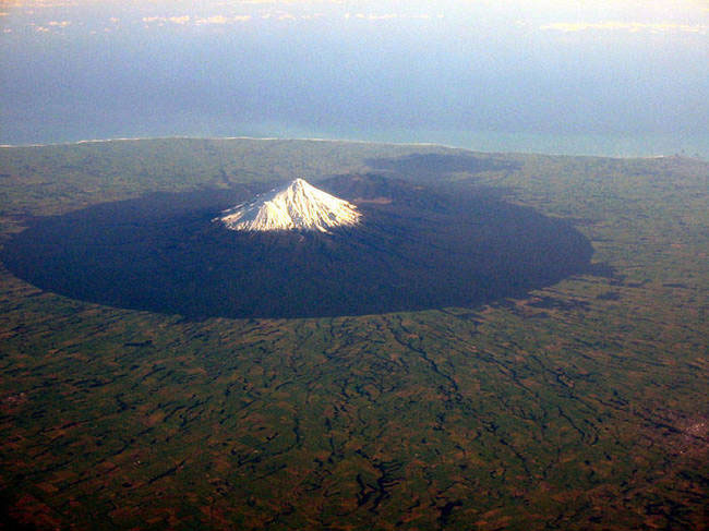hublot-avion-Mont-Taranaki-nouvelle-zelande