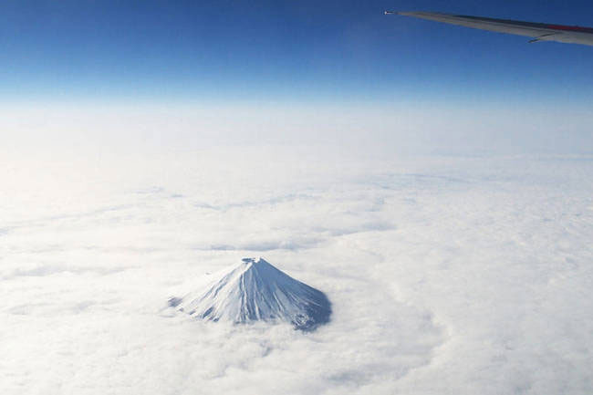 hublot-avion-mont-fuji-japon