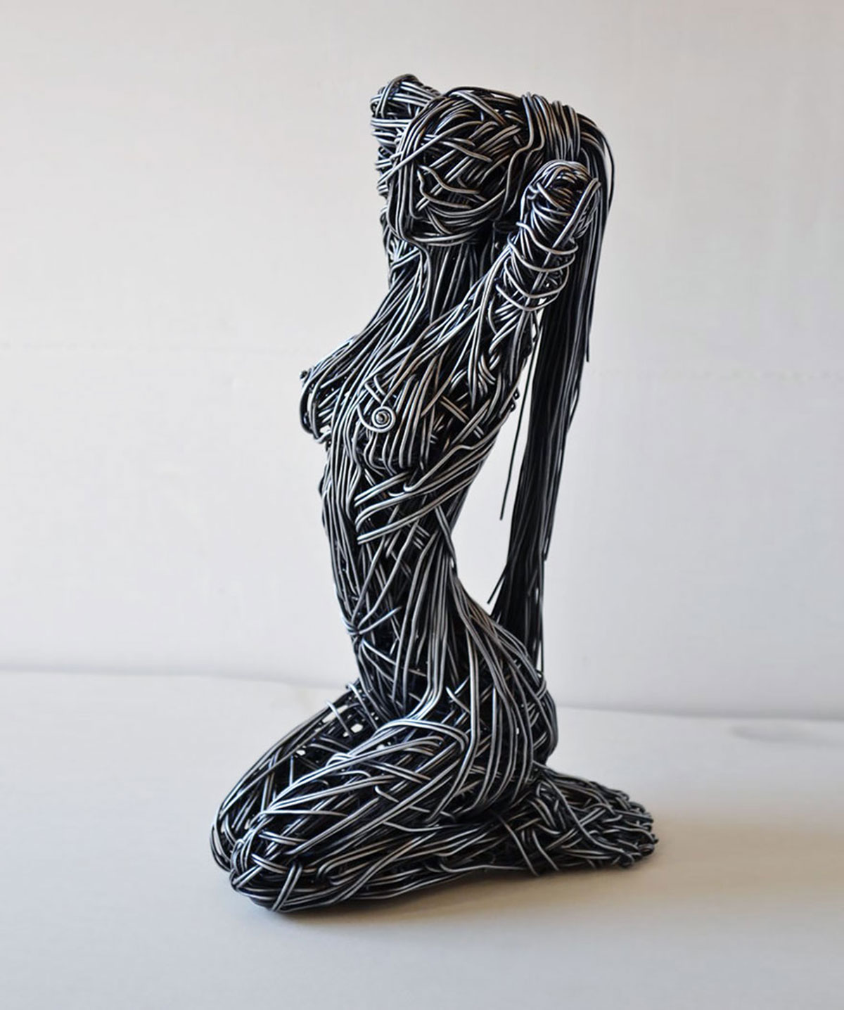sculpture-fer-femme