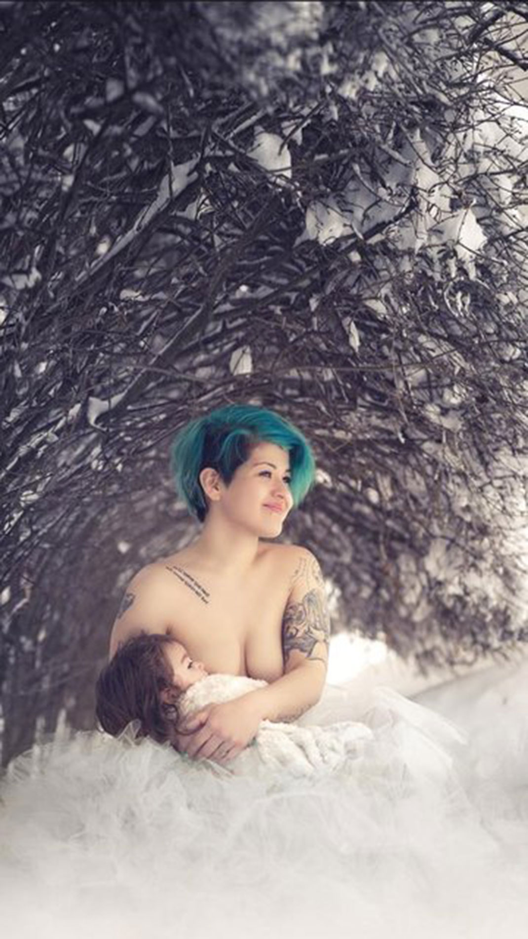 photo-allaitement-arbre-neige