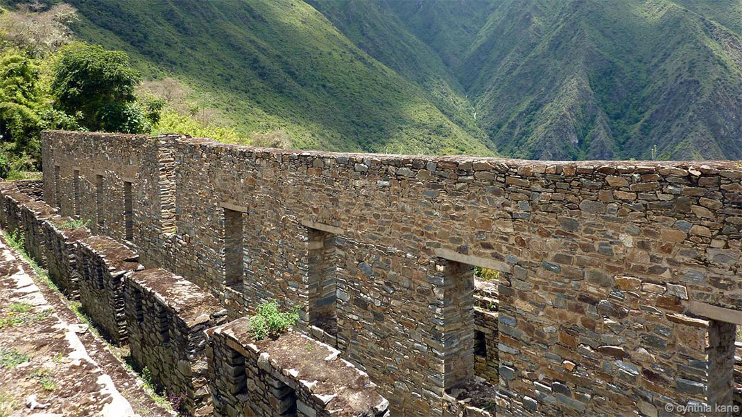 cite-perdue-perou-mur