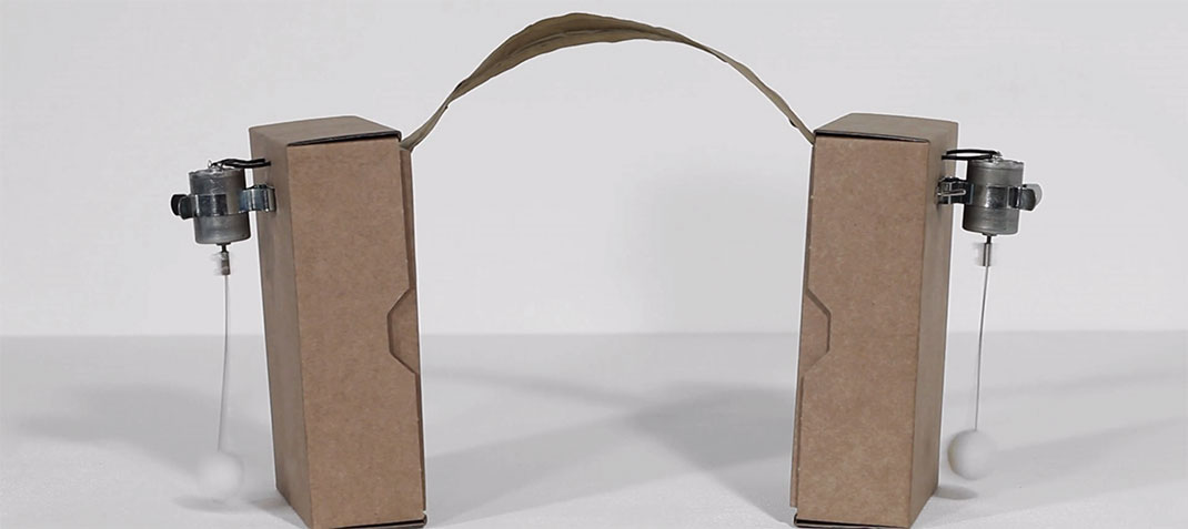sons-architectures-casque-carton