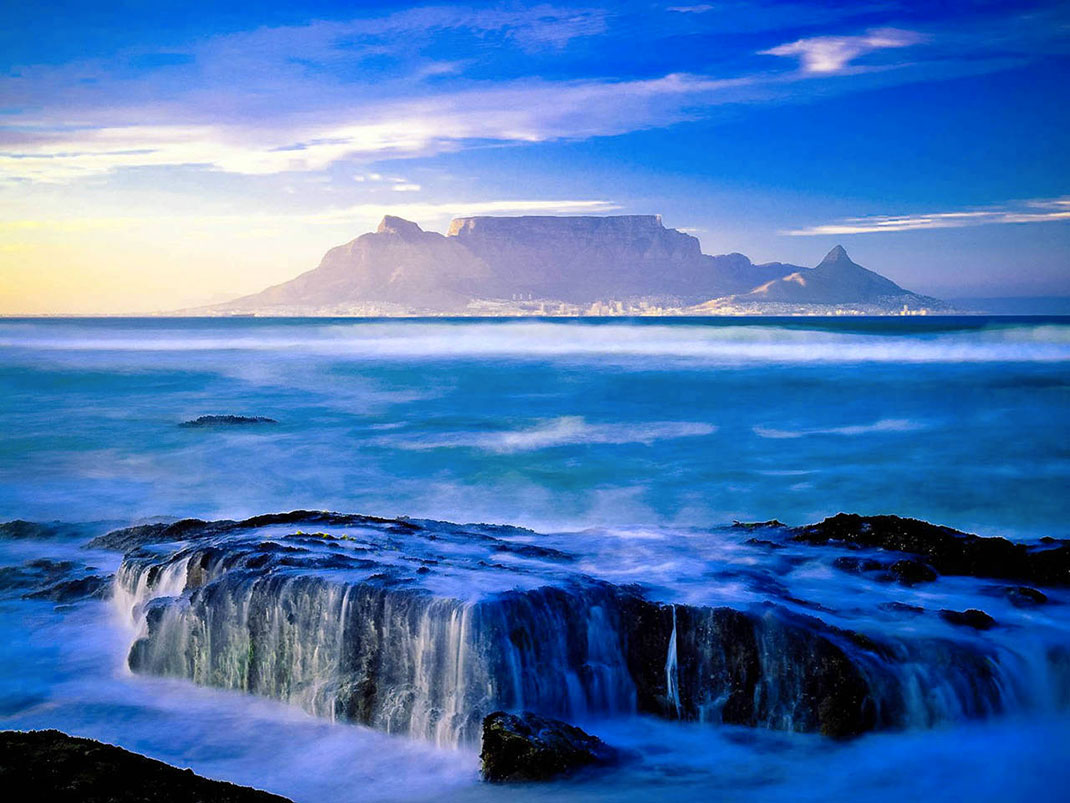 2-Table-Mountain-park