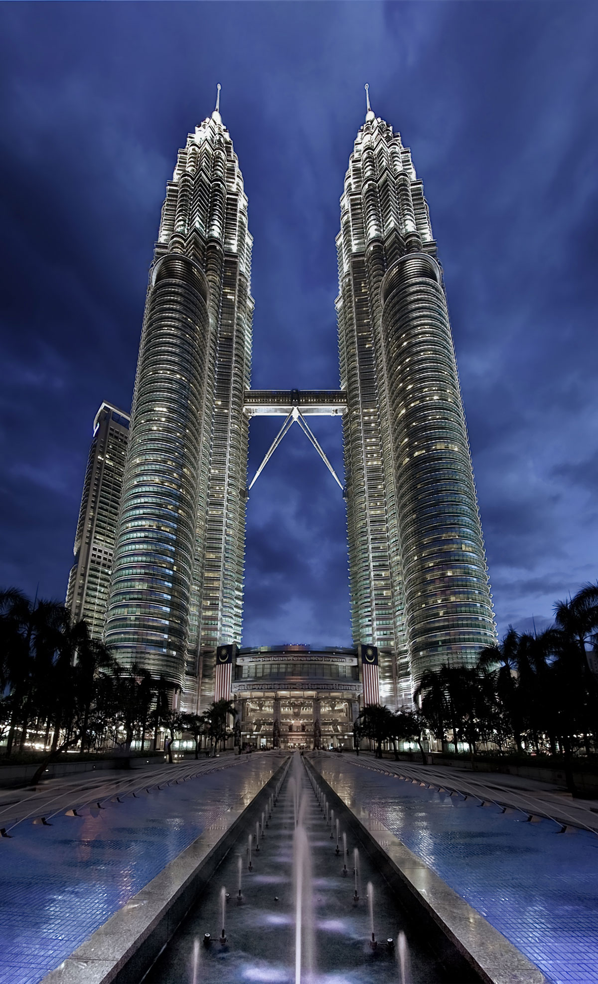 29-Petronas_Panorama_II