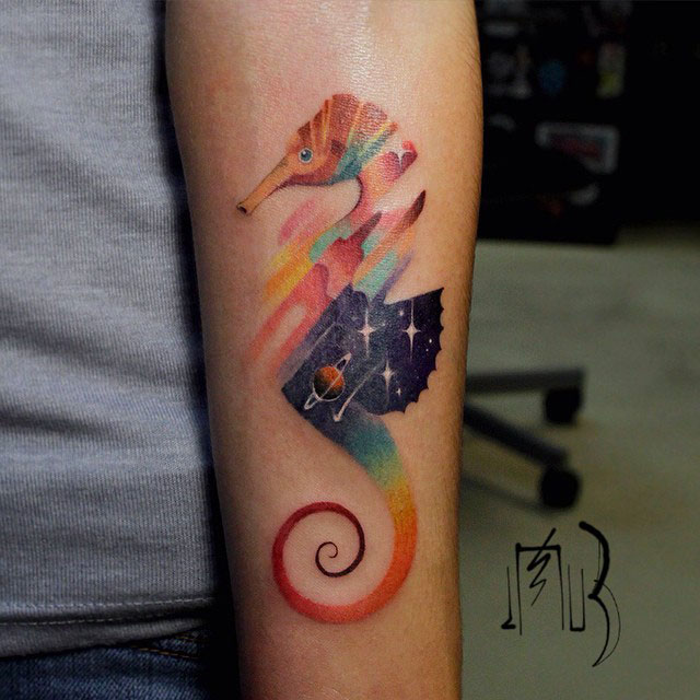Tatouages-pixel-cheval-ocean