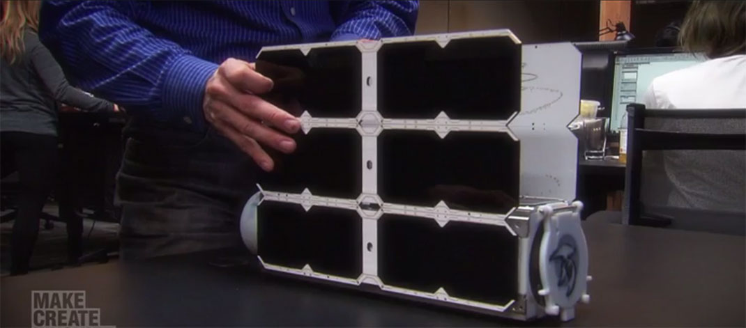 satellite-petit-planete-1