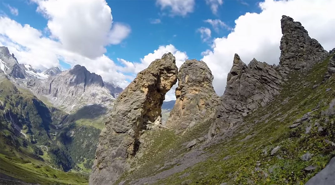 saut-wingsuit-trou-10