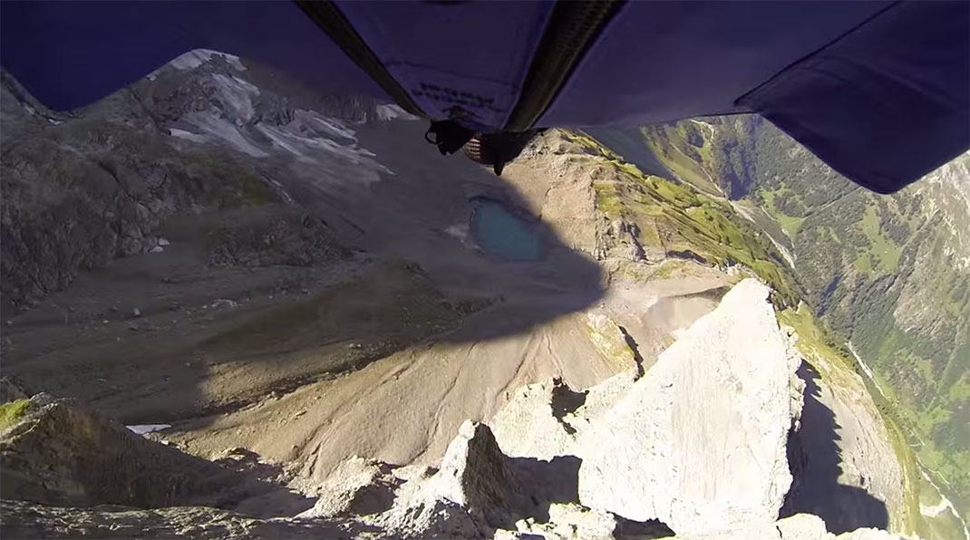 saut-wingsuit-trou-12
