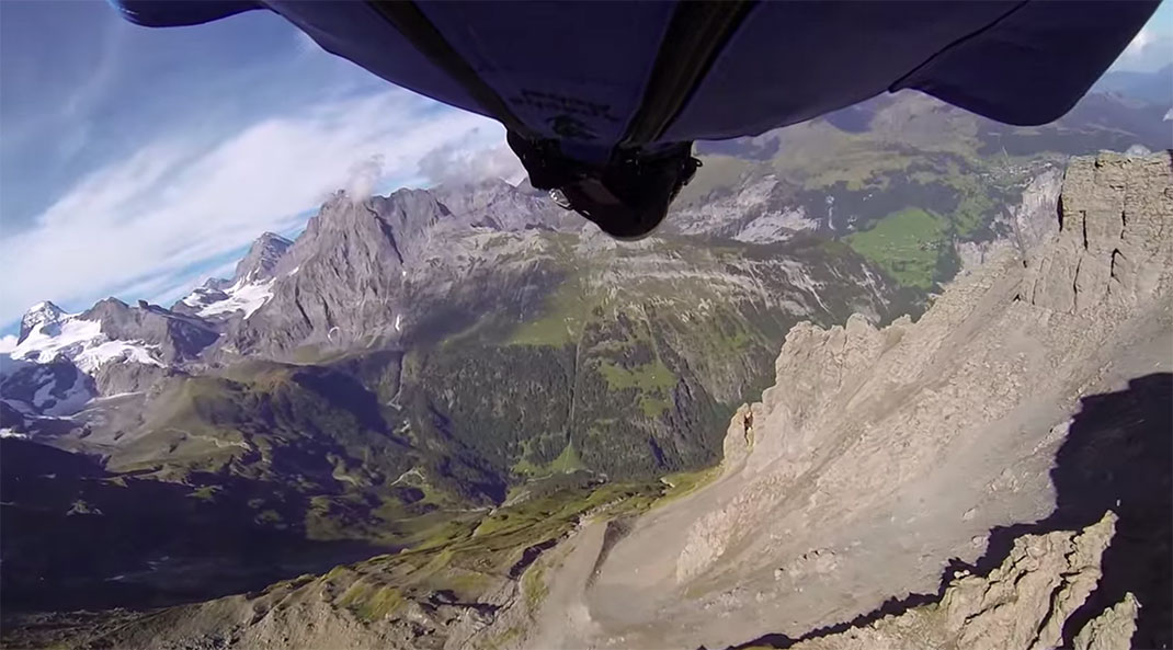 saut-wingsuit-trou-13