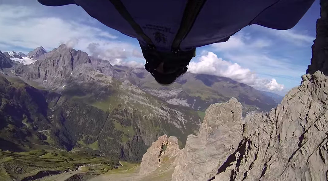 saut-wingsuit-trou-14