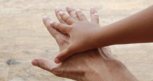 main-jeune-viellissement