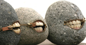 une-pierre-bouche-artiste